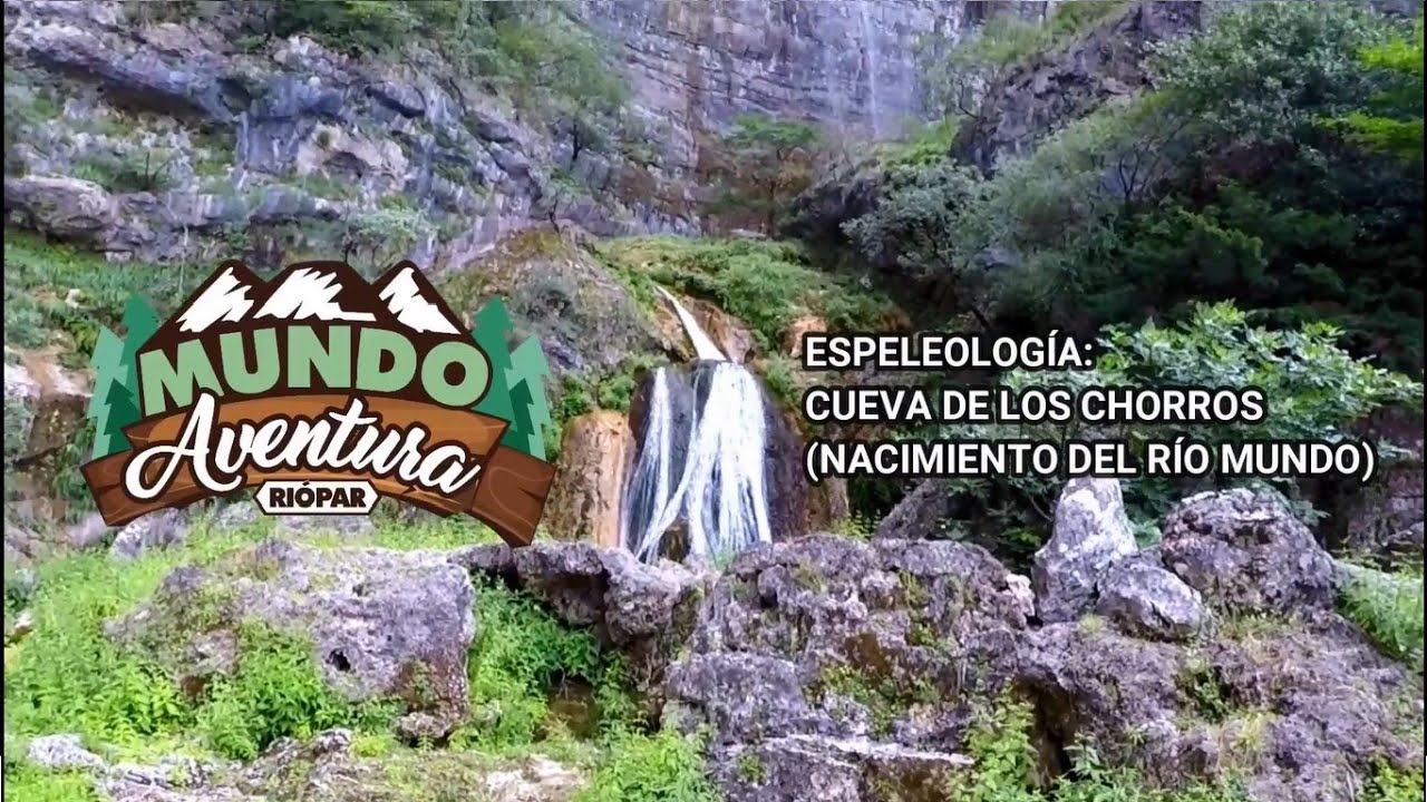 Descubre la impresionante Cueva de los Chorros en Riopar